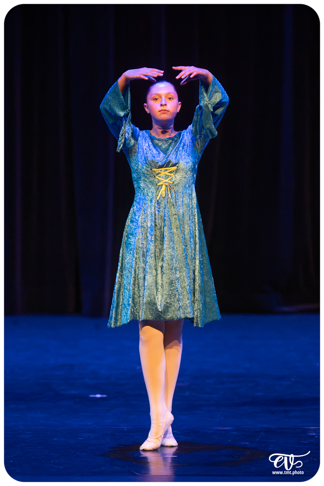 ECOLE DE DANSE CÉCILE ADAMOW